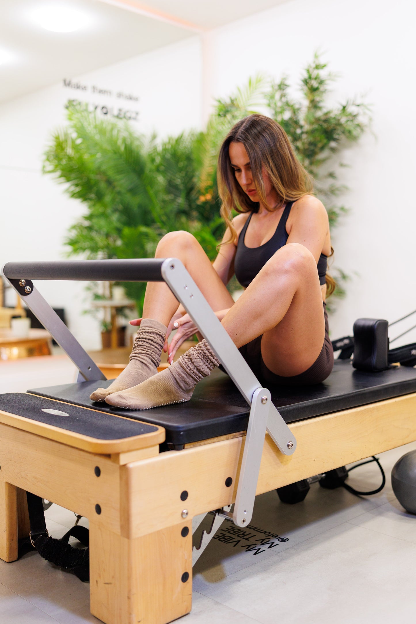 Caramel Slouch Pilates Grip Socks (COFFEE COLLECTION)