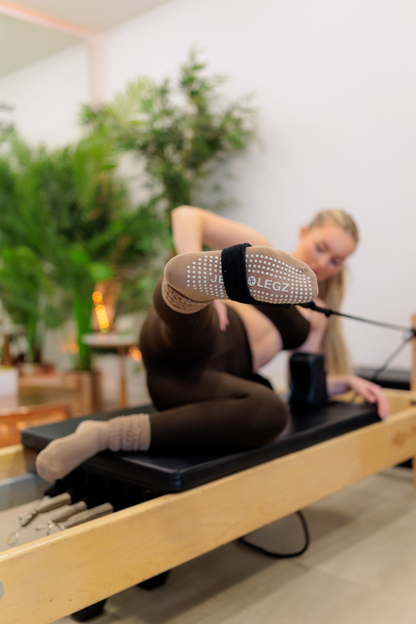 CARAMEL SLOUCH Pilates Grip Socks (AUTUMN COLLECTION)