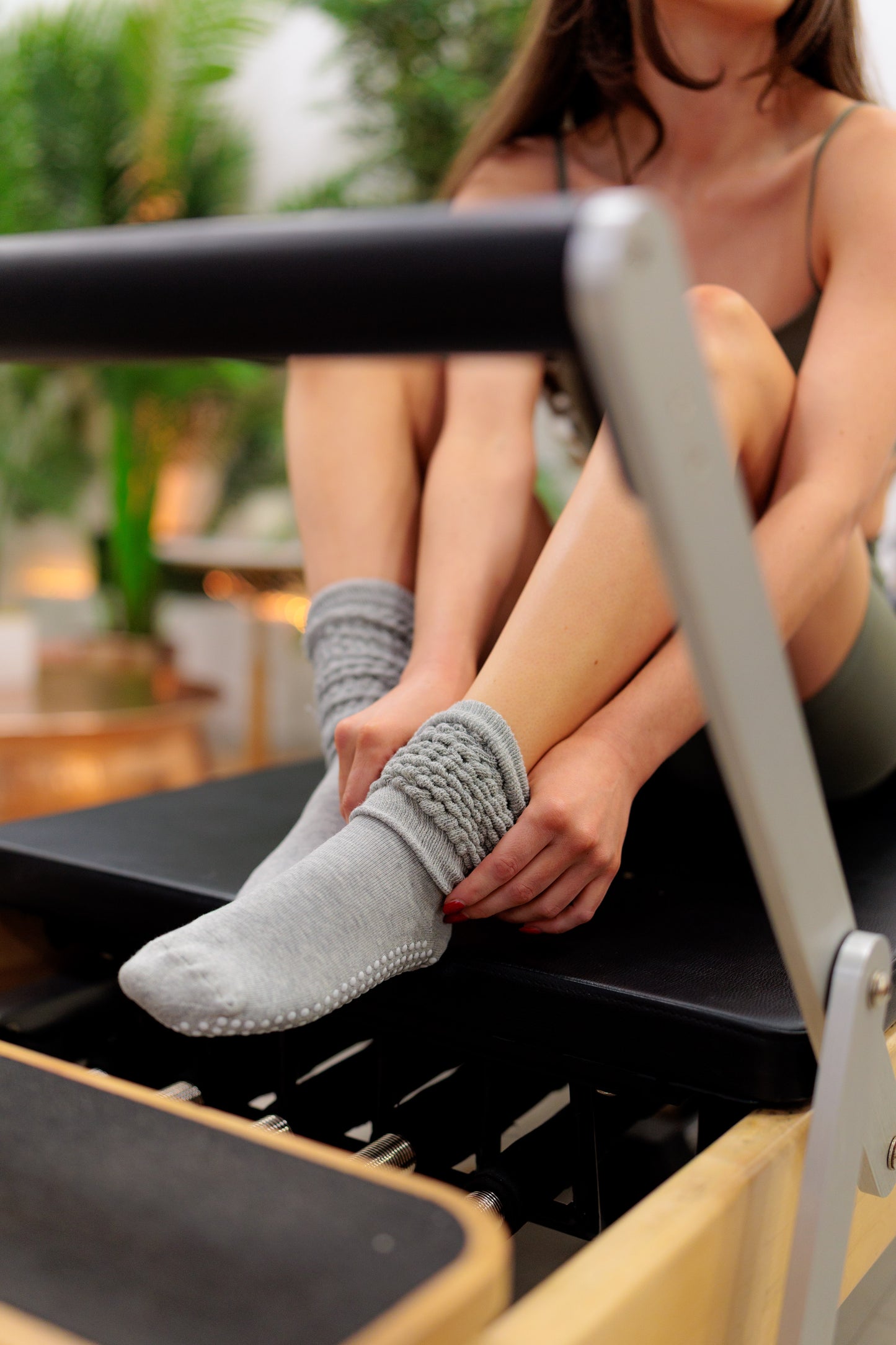 grip socks for pilates in grey
