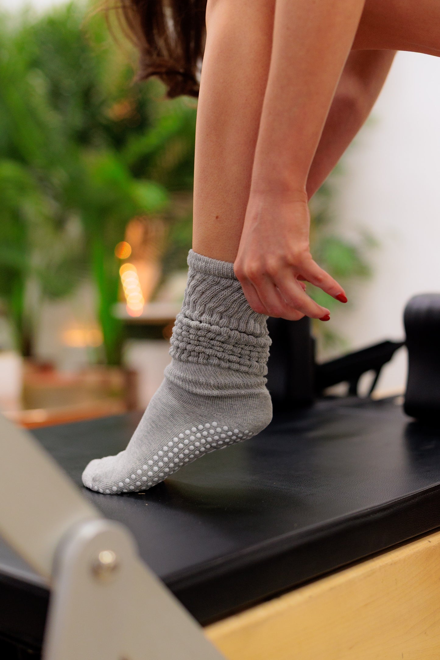 grey slouch pilates grip socks