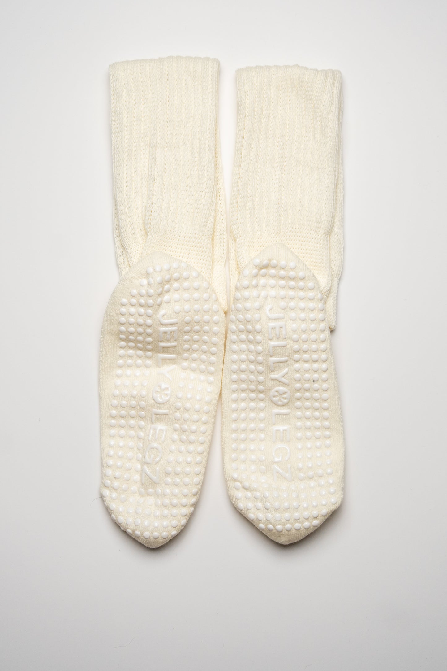 CREAM SLOUCH Pilates Grip Socks