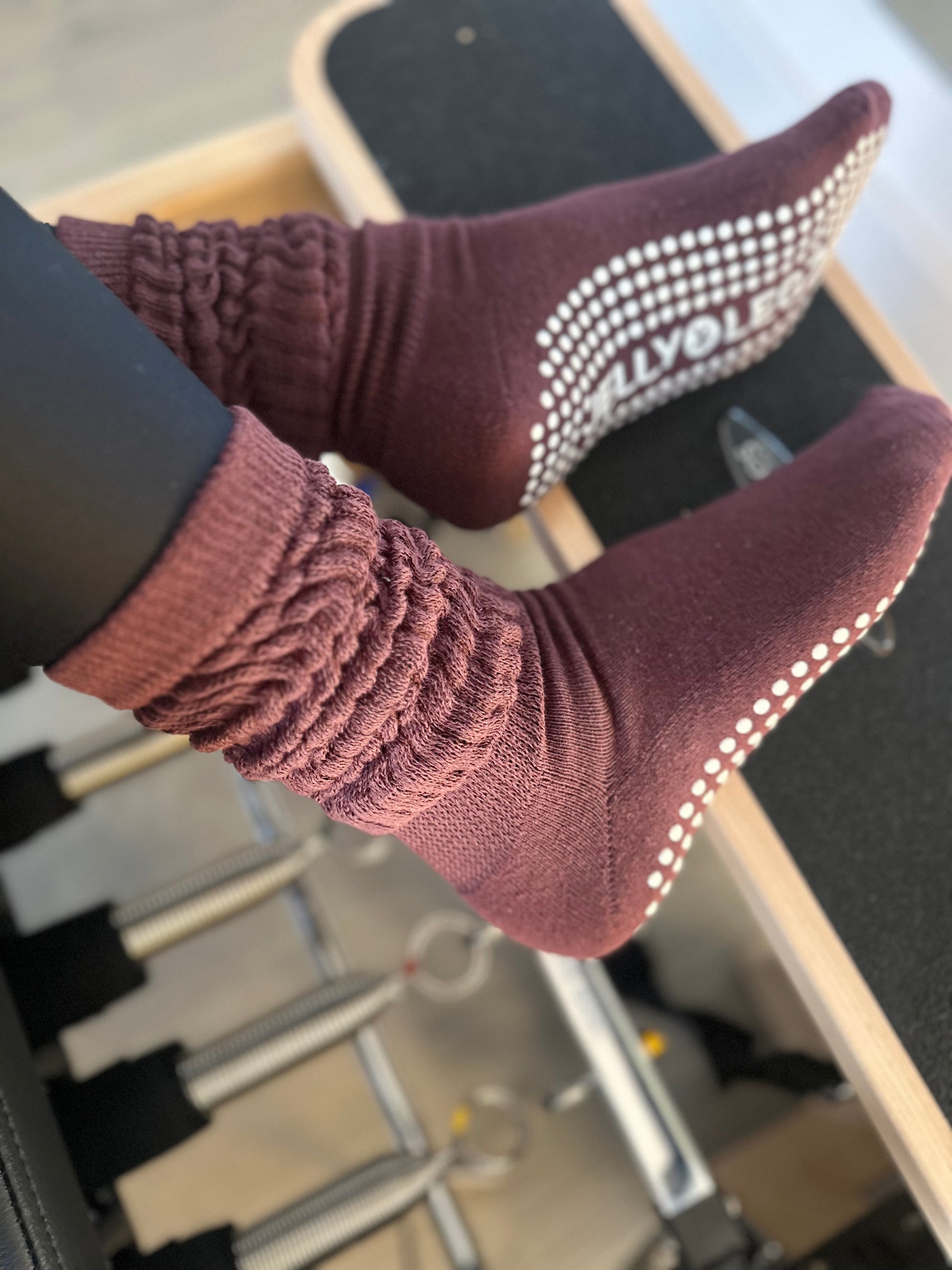 Burgundy SLOUCH grip pilates socks