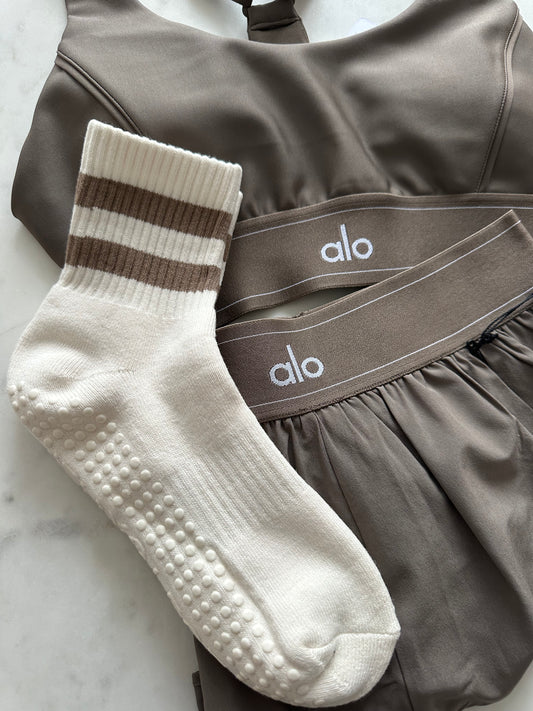 Tigers Eye Mocha with Cream MidiCrewe Socks (Move With The Move Collection)