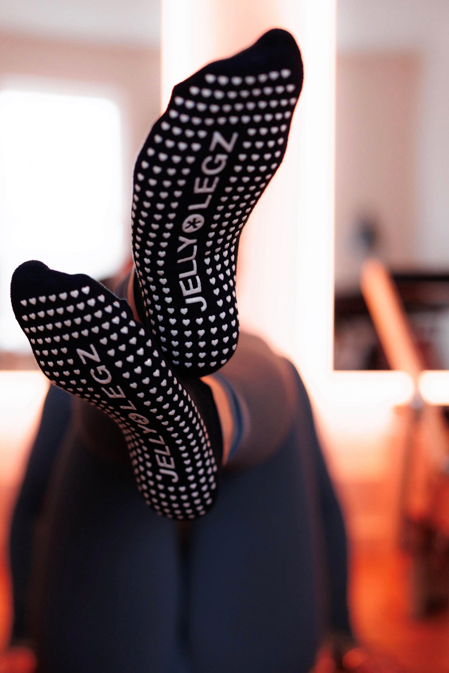 DARK BROWN SMOKY QUARTZ PILATES & BARRE INFRARED GRIP SOCKS | HEART & SOLE